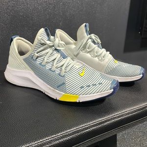 Gently used, good condition Nike Zoom